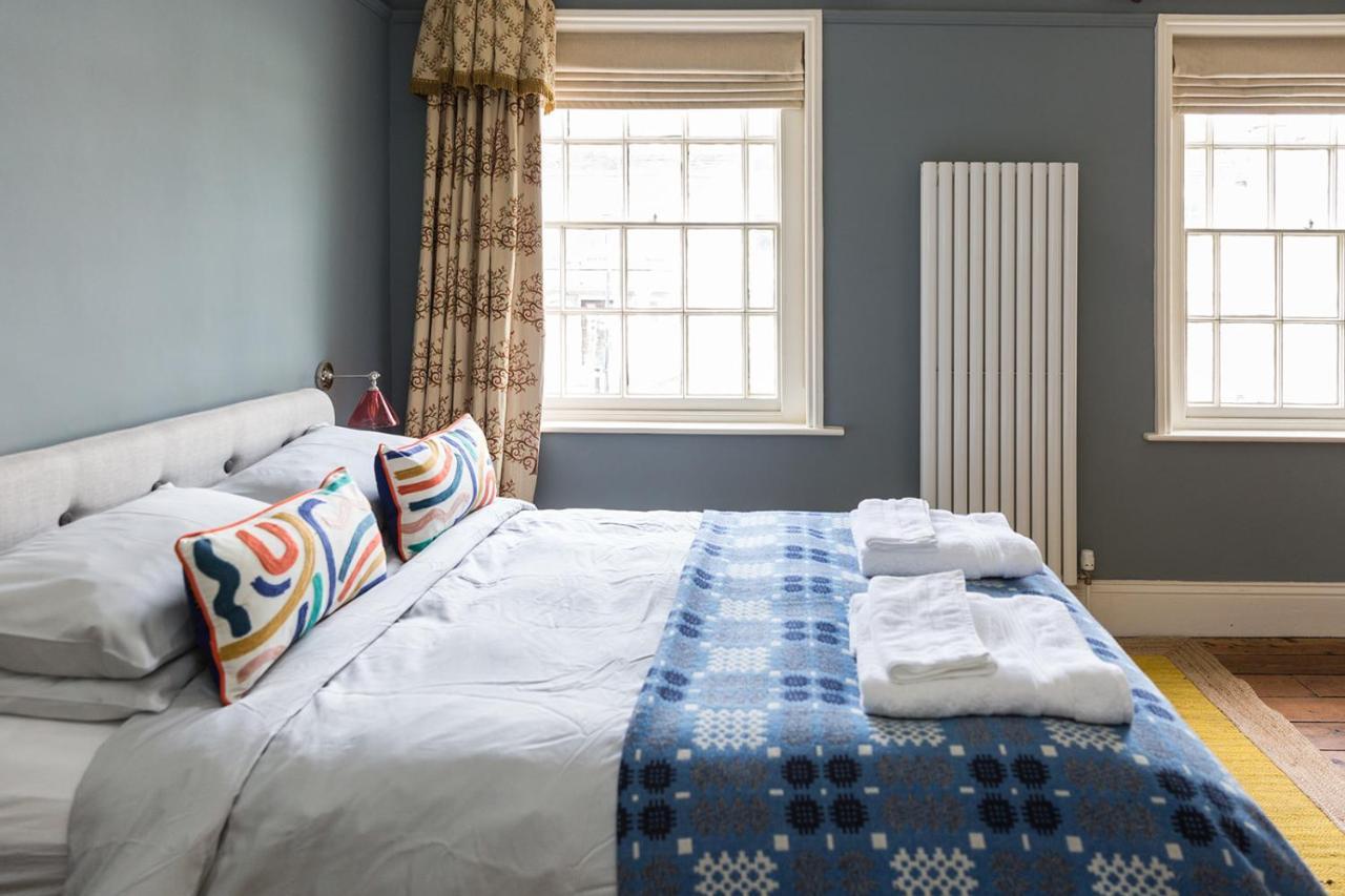 Severnside Press Bnb Newnham  エクステリア 写真