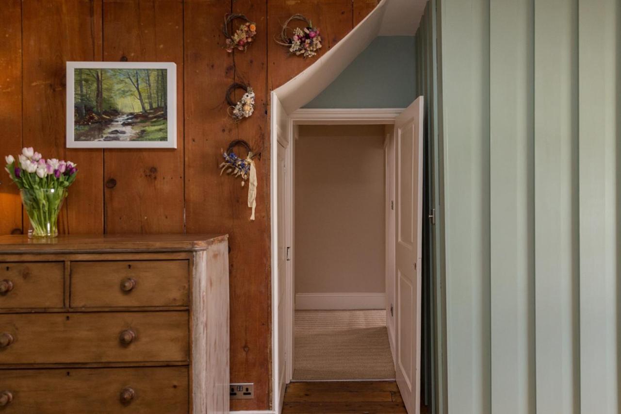 Severnside Press Bnb Newnham  エクステリア 写真